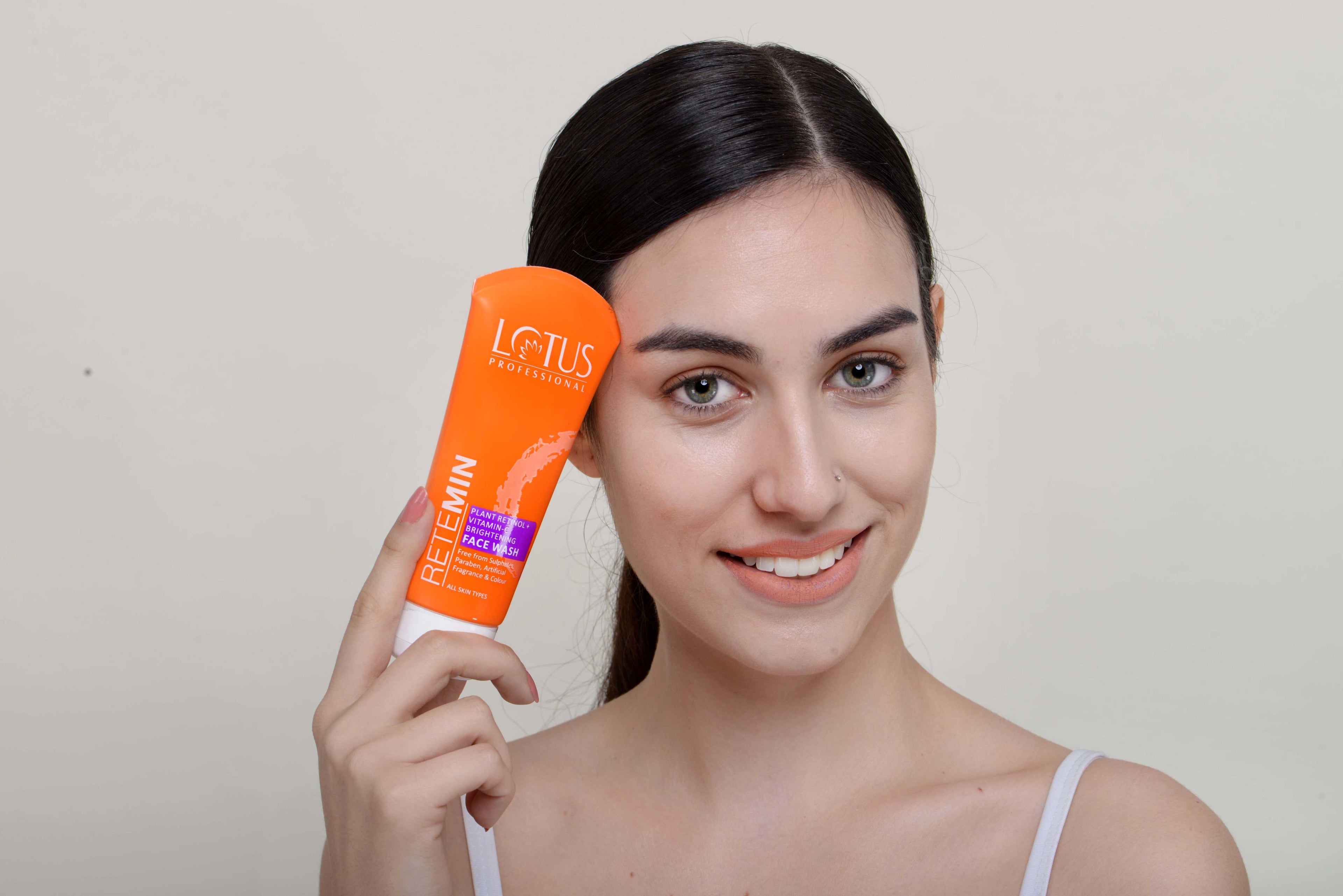Lotus professional RETEMIN vit-C face wash 100g